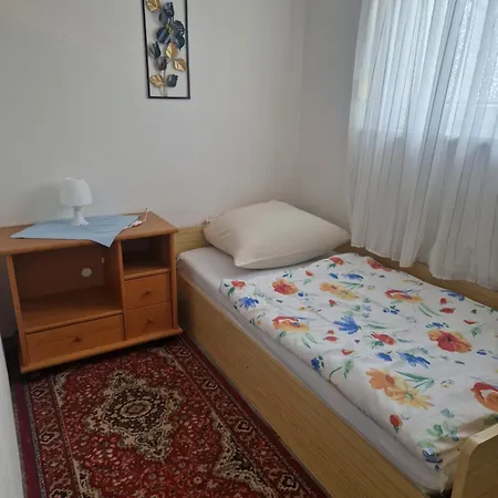Apartment Nr1 Mir Garten Und Terrasse *