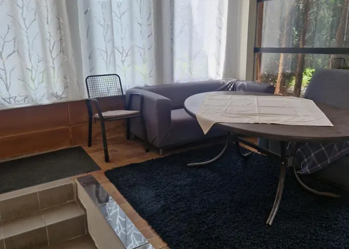 Nr1 Mir Garten Und Terrasse Appartamento Mengkofen
